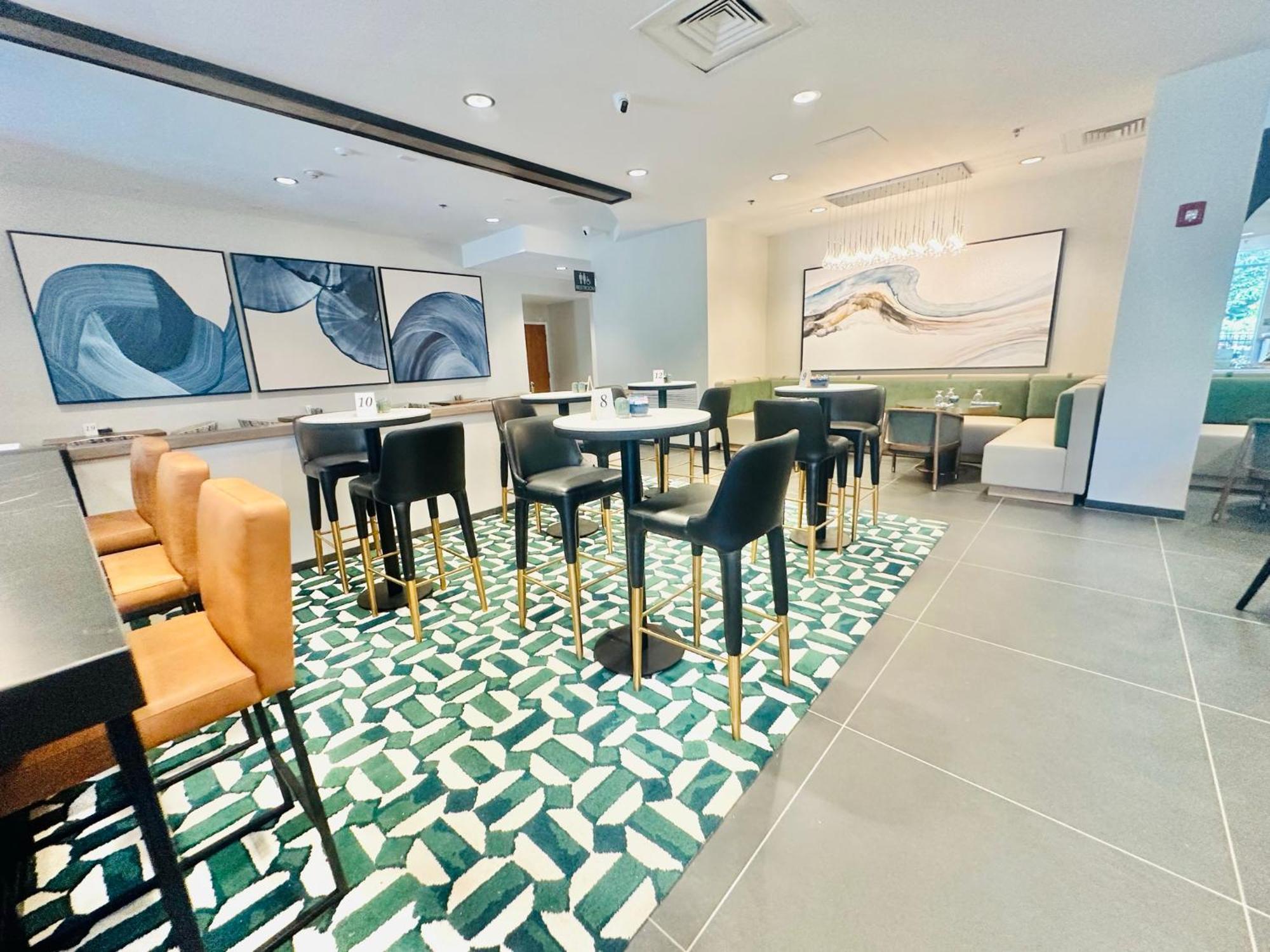 Delta Hotels By Marriott Colonial Heights Buitenkant foto