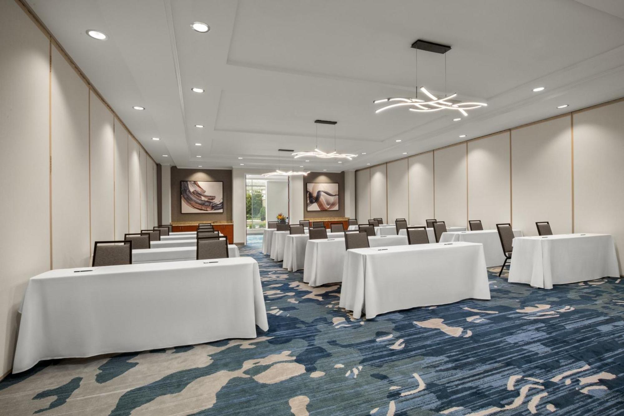 Delta Hotels By Marriott Colonial Heights Buitenkant foto