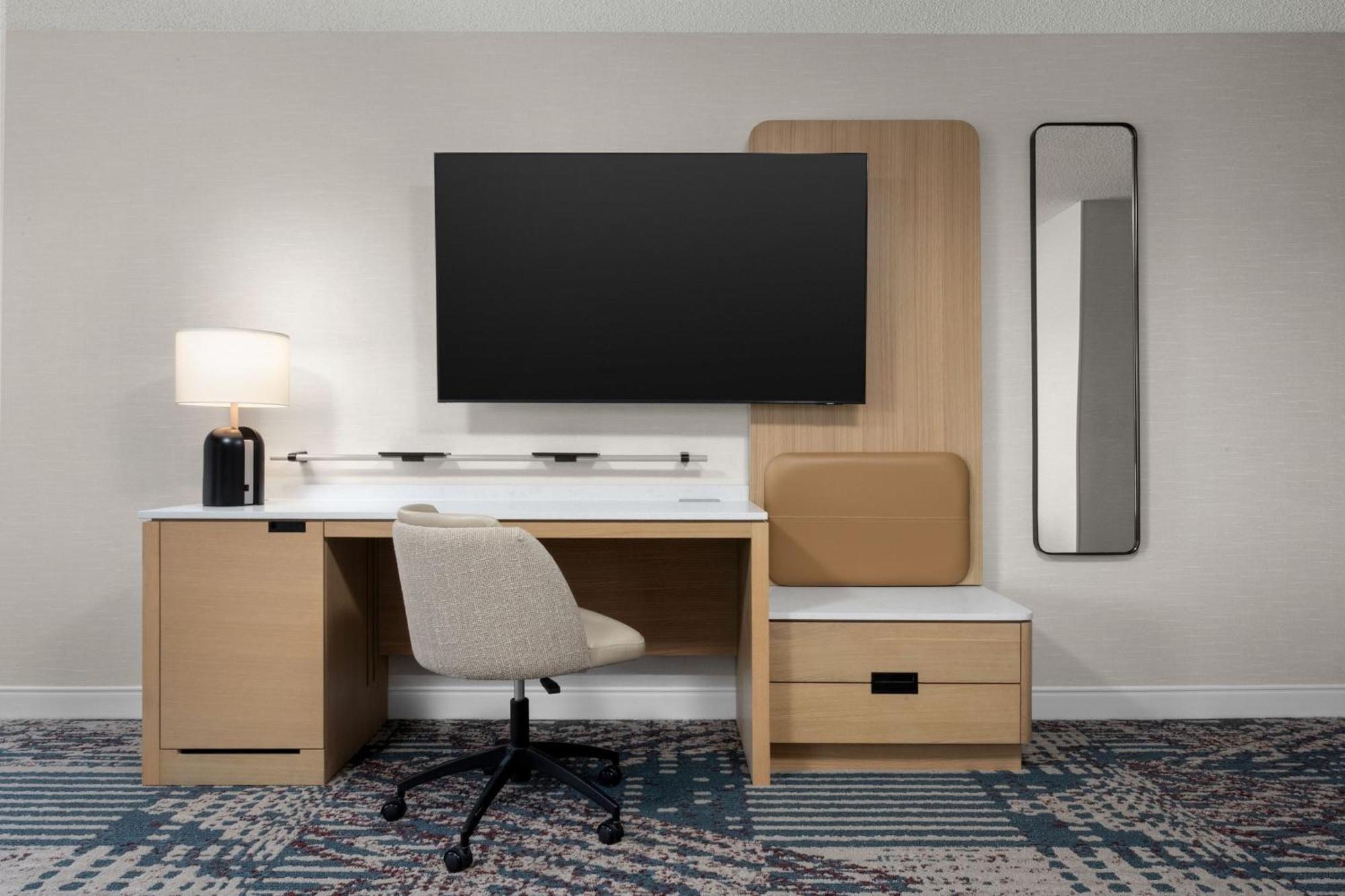 Delta Hotels By Marriott Colonial Heights Buitenkant foto