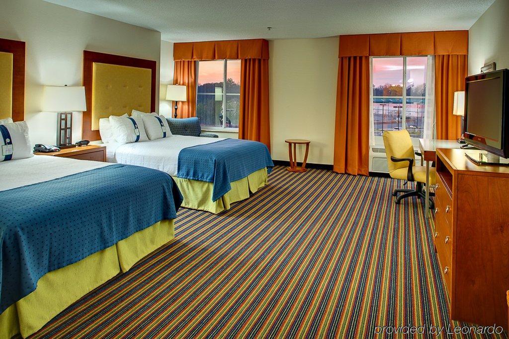 Delta Hotels By Marriott Colonial Heights Kamer foto